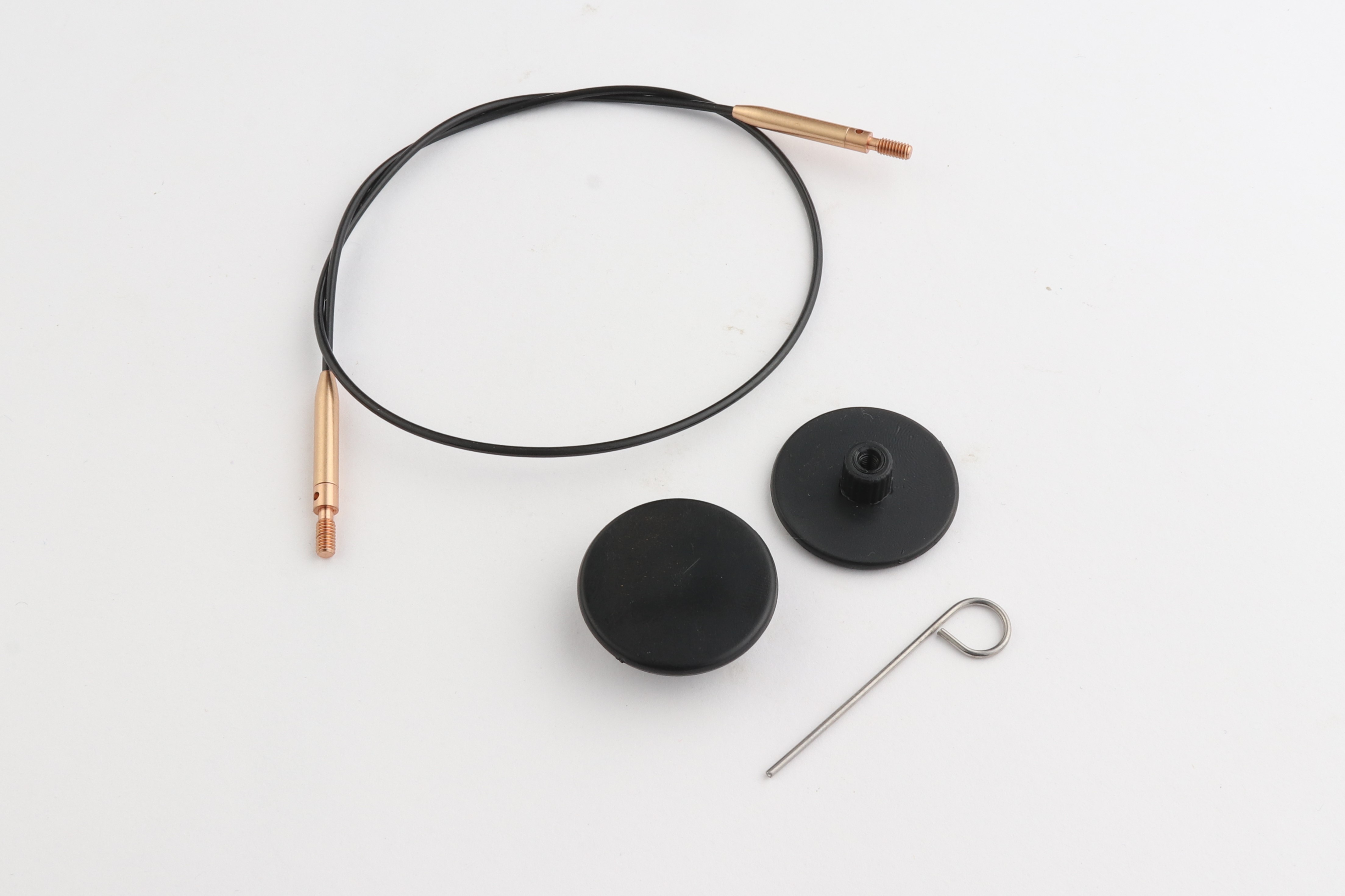 Набор: черный вращ. (360°) тросик 30 см (50 см) с соед. мат.зол., 2 загл и каб. ключик KnitPro,10572