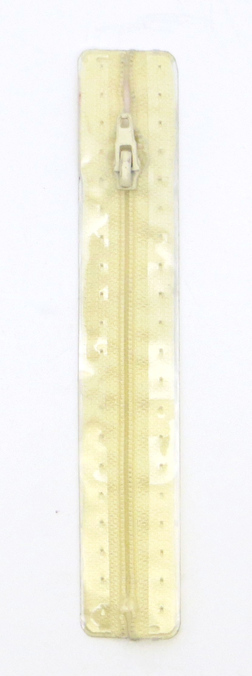 Молнии пластиковые, полупотайные, Цвет: 869 30см