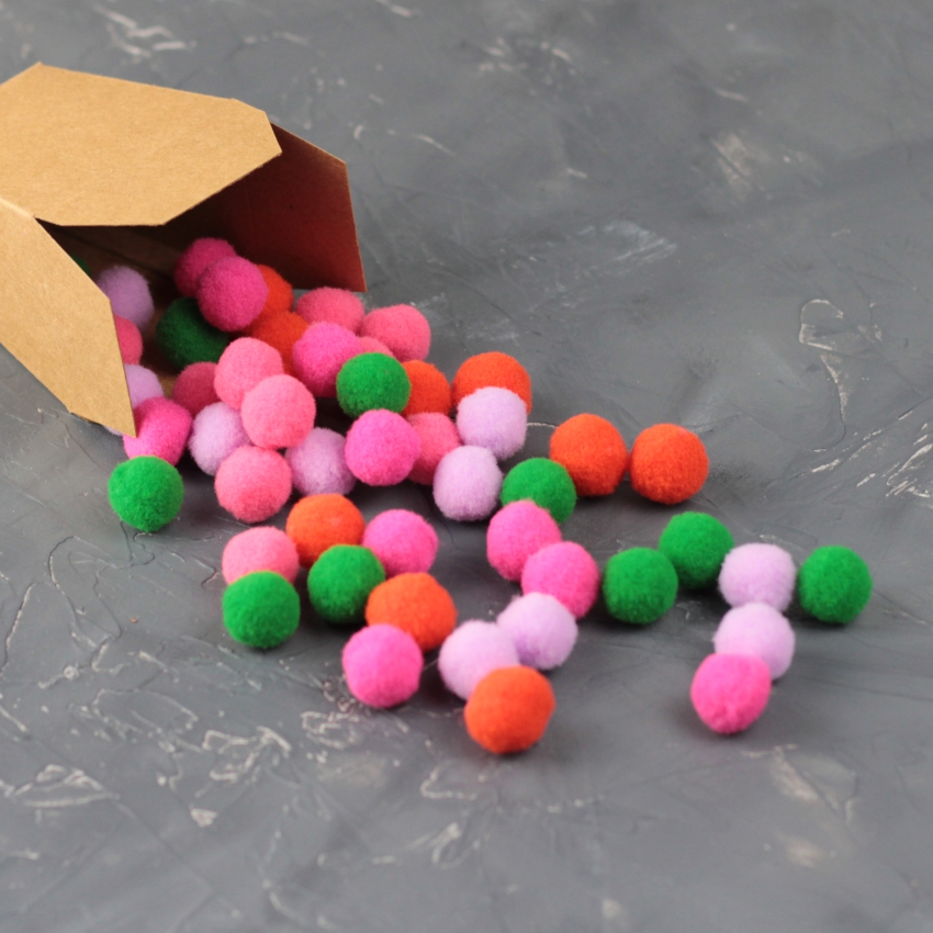 Помпоны, 15  мм, 50 шт/упак, 100% полиэстер, 5 цветов в ассортименте по 10 шт, ТМ Рукоделие 
