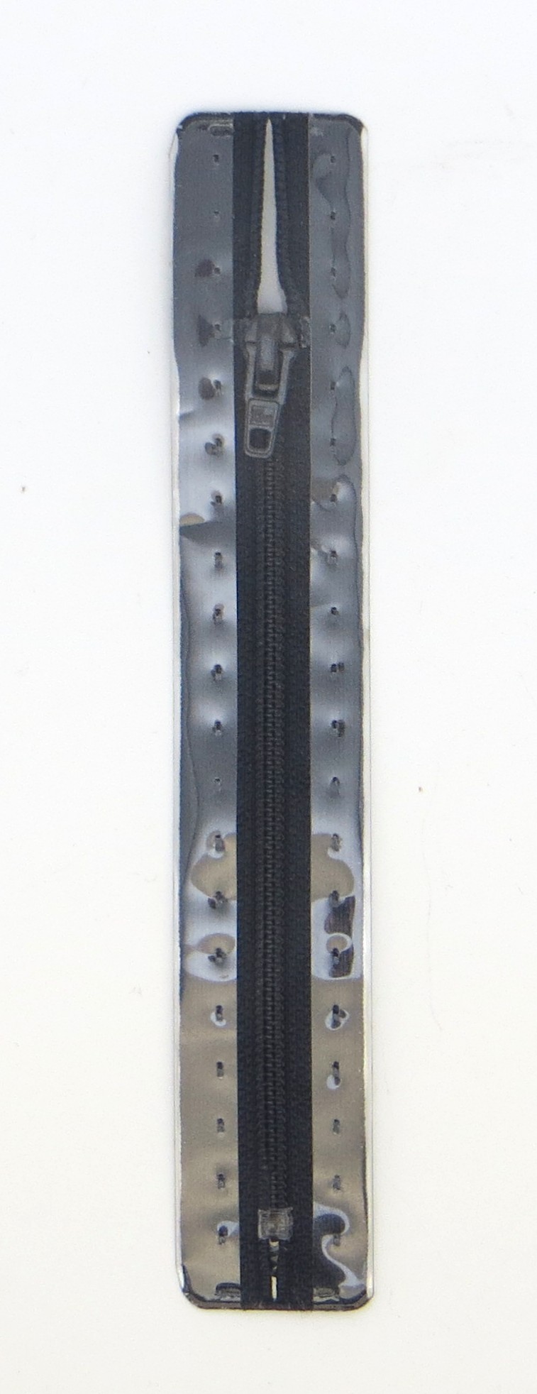 Молнии пластиковые, полупотайные, Цвет: 210 60см