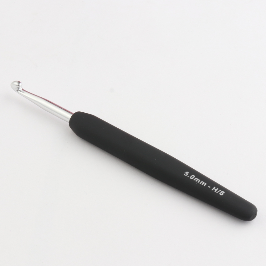 Крючок алюминиевый для вязания с эргономичной черной ручкой, серебристый цвет, 5.00мм, KnitPro,30817