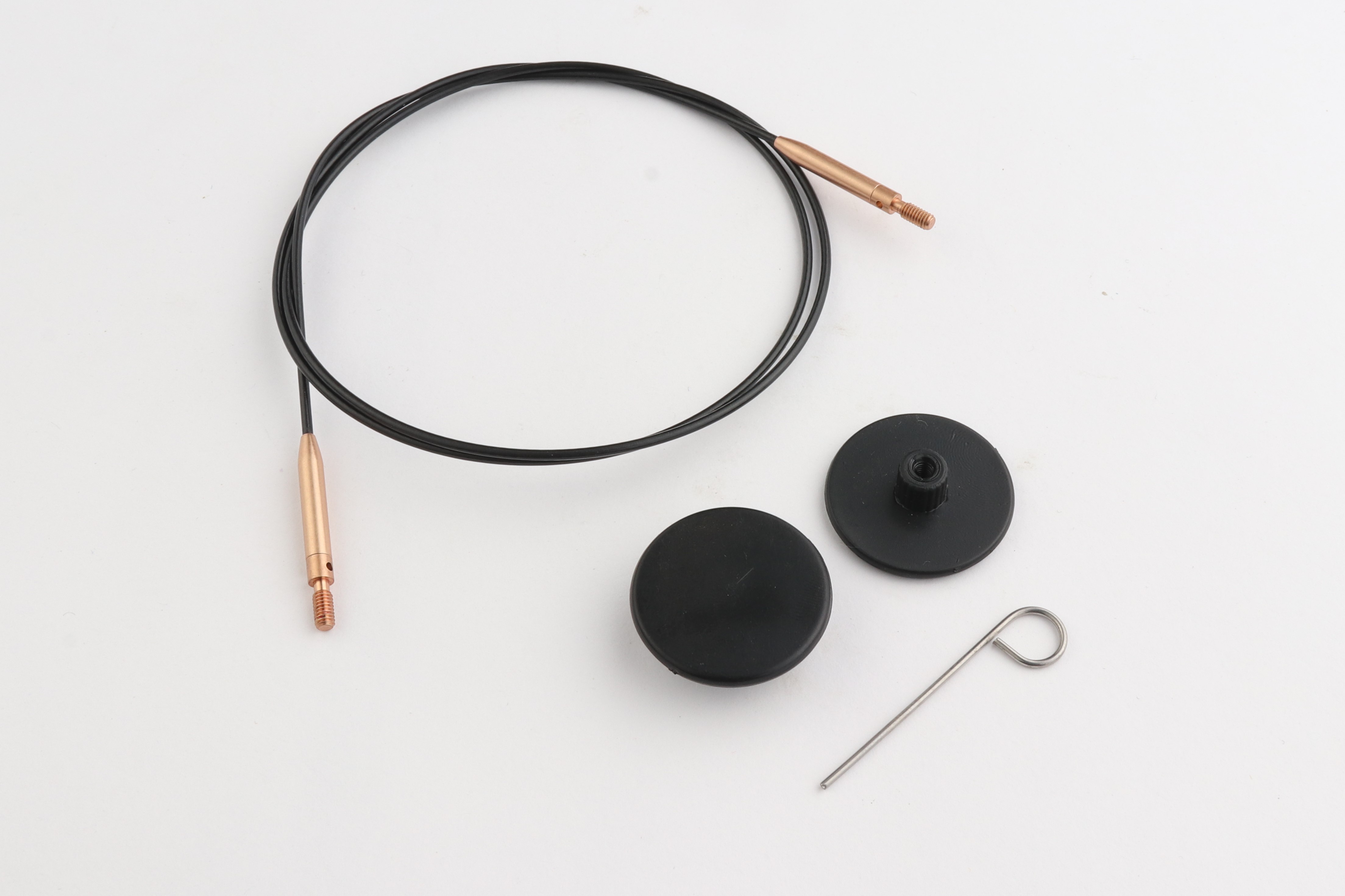 Набор: черный тросик 56 см (80 см) с соед. матовое золото, 2 заглушки и каб. ключик KnitPro, 10584