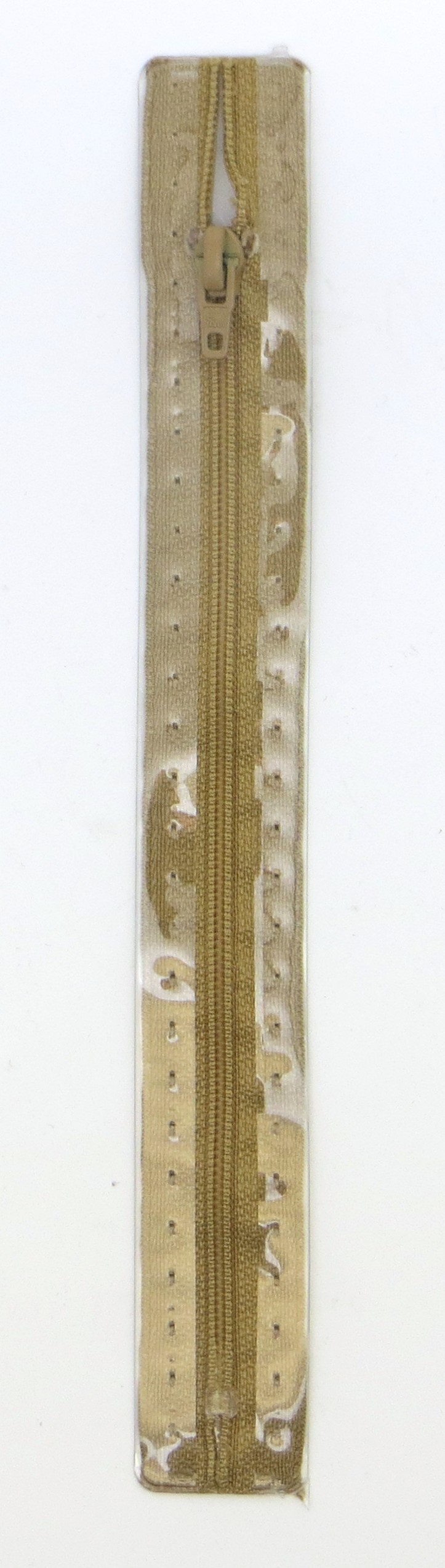 Молнии пластиковые, неразъемные, Цвет: 916 22см