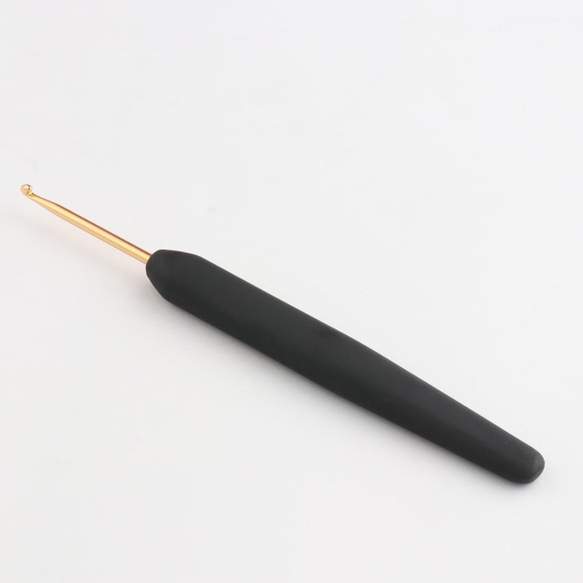 Крючок алюминиевый для вязания с эргономичной черной ручкой, золотистый цвет, 2,75 мм, KniPro, 30894