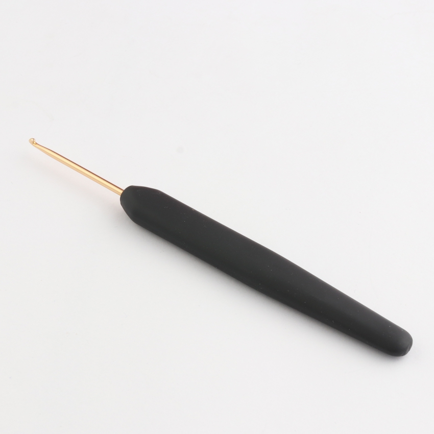 Крючок алюминиевый для вязания с эргономичной черной ручкой, золотистый цвет, 2,25 мм, KniPro, 30893