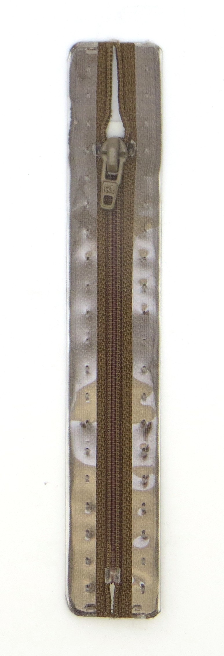 Молнии пластиковые, неразъемные, Цвет: 932 18см