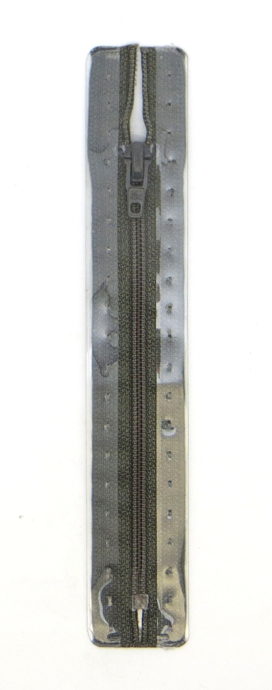 Молнии пластиковые, неразъемные, Цвет: 002 20см