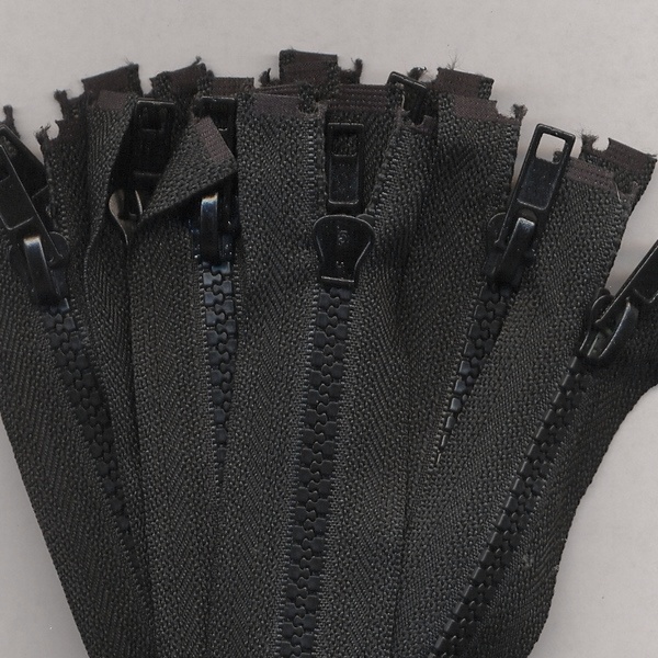 Молния тракторная тип 5 с 1 бегунком, 10 шт/упак,80 см, черный Молния тракторная тип 5 с 1 бегунком, 10 шт/упак,80 см, черный