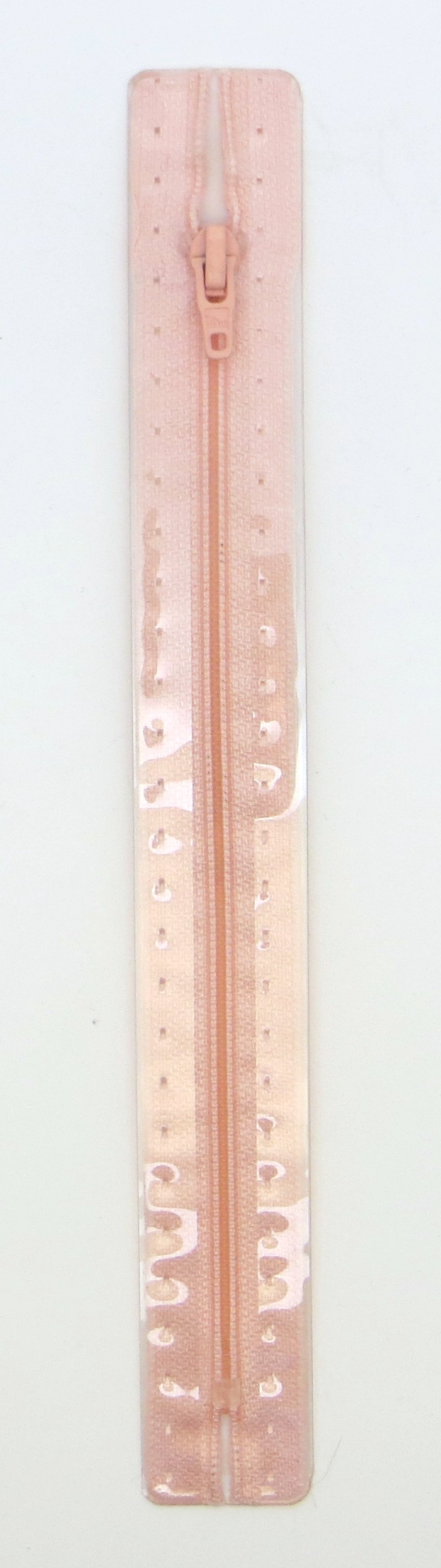 Молнии пластиковые, неразъемные, Цвет: 718 18см