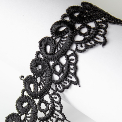 Кружево гипюр арт.TBY-KB-22  шир.30 мм  цв.черный , уп.13.71 м