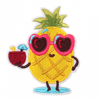 Термоаппликация Hobby&Pro ' Ананас на отдыхе' 8,2*6,8см