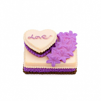 Тортик-миниатюра "Астра" ' Love' 4*4см AR786