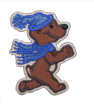 Термоаппликация Hobby&Pro "Медвежонок в шарфике" 7,5 х 6 см