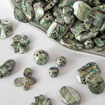 Бусы пластик с голографическим эффектом 250 г/упак ±10%, ассорти 011 (малахит)