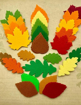 Набор для творчества NT-225 "Рукоделие" листья из фетра осенние-2 (75 шт.)