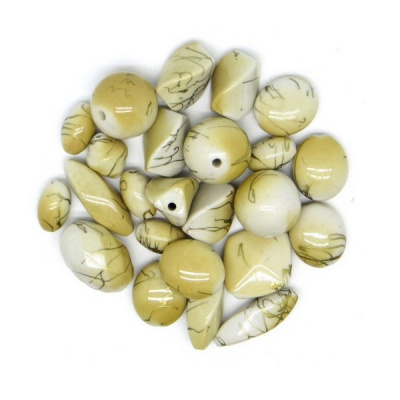 Бусы пластик с голографическим эффектом 250 г/упак ±10%, ассорти 006 бежевый